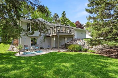 974 Kohlman Lane Maplewood MN 55109