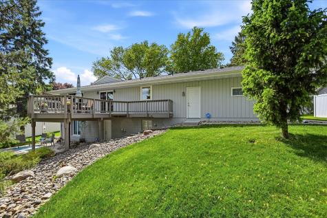 974 Kohlman Lane Maplewood MN 55109