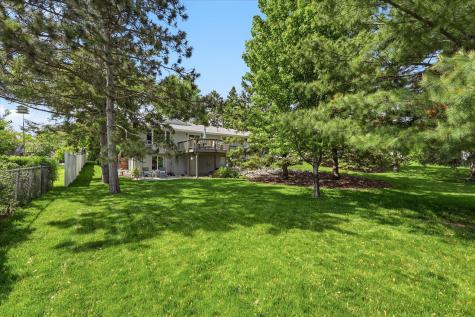 974 Kohlman Lane Maplewood MN 55109