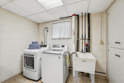 974 Kohlman Lane Maplewood MN 55109