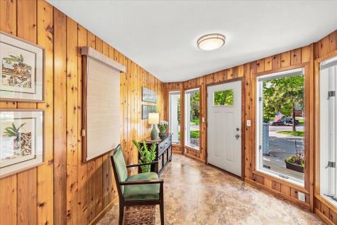 974 Kohlman Lane Maplewood MN 55109