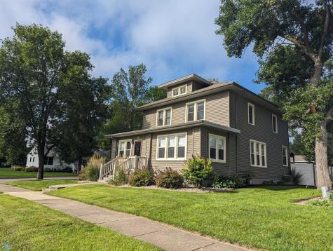 612 Forest Street Lisbon ND 58054