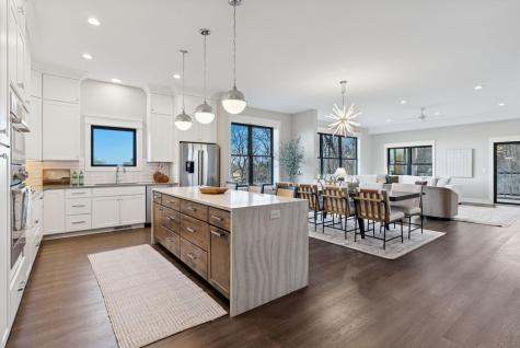 5754 Shady Oak Road S Minnetonka MN 55343