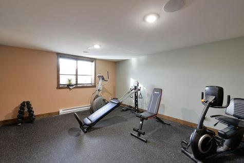 4615 Beach Lane S Fargo ND 58104