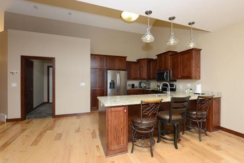 4615 Beach Lane S Fargo ND 58104