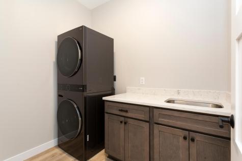 249 Saddle Ridge Lane Troy Twp WI 54022