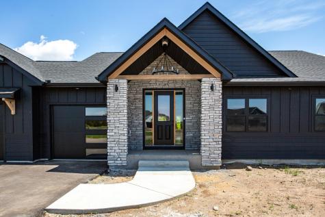 249 Saddle Ridge Lane Troy Twp WI 54022