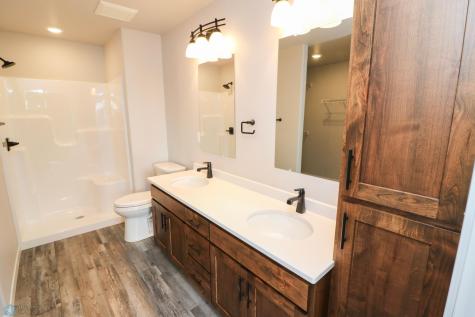 1390 Prairie Lane Wahpeton ND 58075