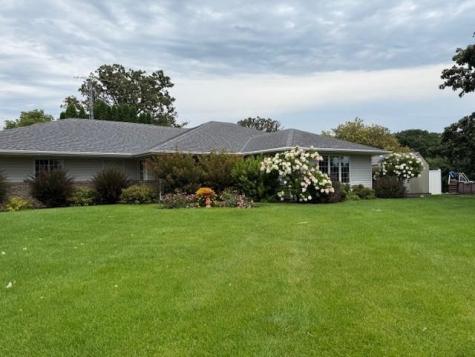 23028 758th Avenue Albert Lea MN 56007