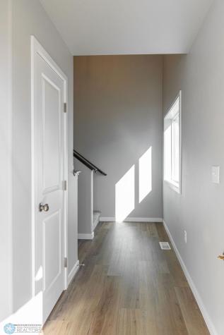 6880 Thomas Street Horace ND 58047