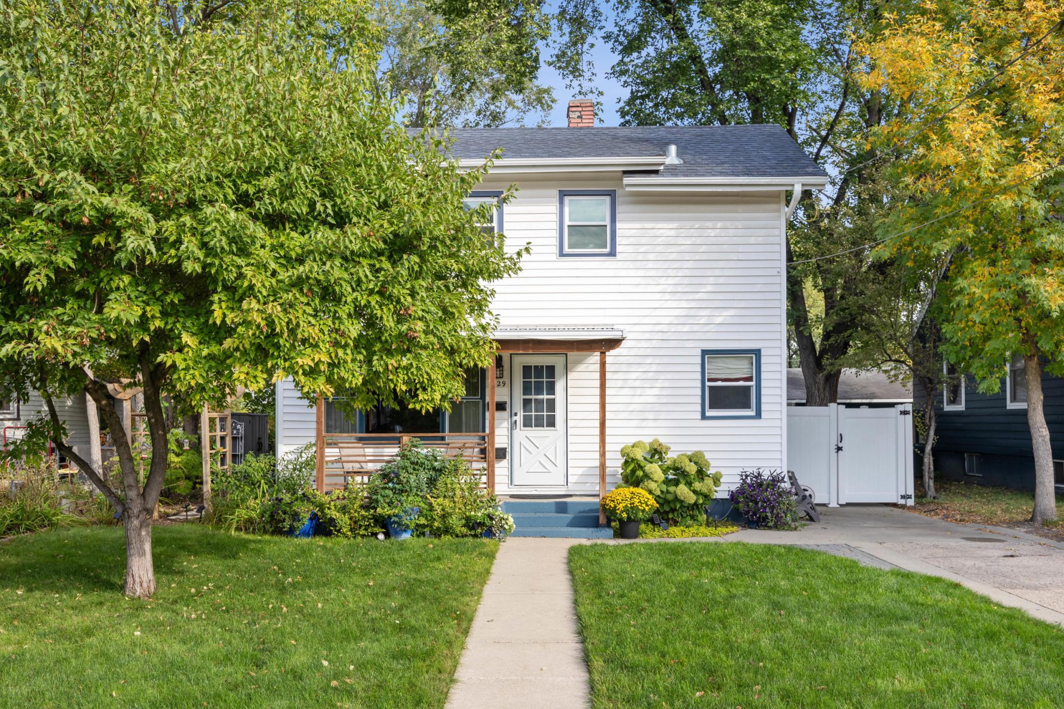1429 12th Avenue S Fargo ND 58103
