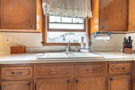 727 S Peck Street Fergus Falls MN 56537