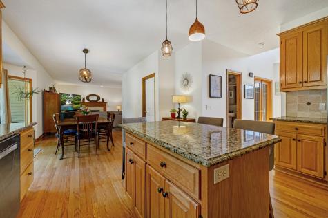 16319 Holbrook Avenue Lakeville MN 55044