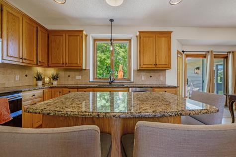16319 Holbrook Avenue Lakeville MN 55044
