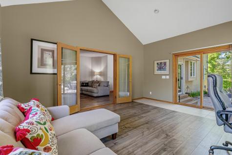 16319 Holbrook Avenue Lakeville MN 55044