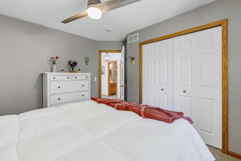 16319 Holbrook Avenue Lakeville MN 55044