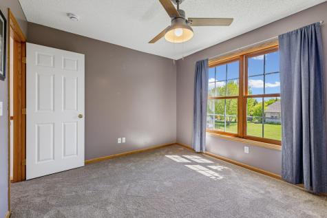 16319 Holbrook Avenue Lakeville MN 55044