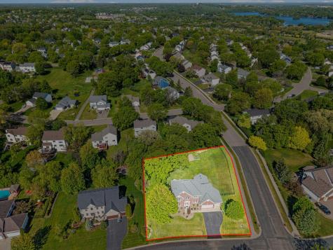 16319 Holbrook Avenue Lakeville MN 55044
