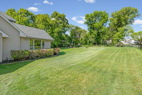 16319 Holbrook Avenue Lakeville MN 55044