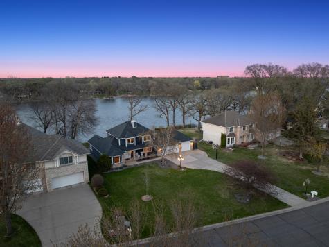 701 W River Parkway Champlin MN 55316