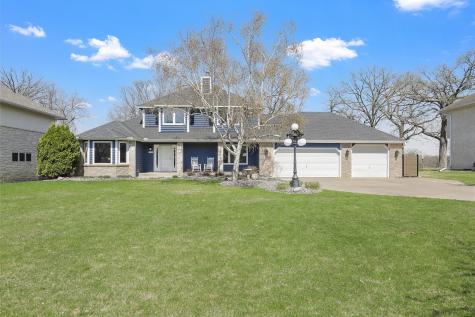 701 W River Parkway Champlin MN 55316
