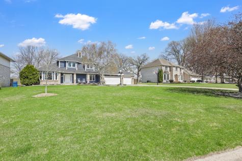 701 W River Parkway Champlin MN 55316