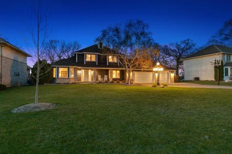 701 W River Parkway Champlin MN 55316
