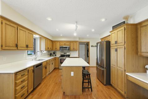 701 W River Parkway Champlin MN 55316