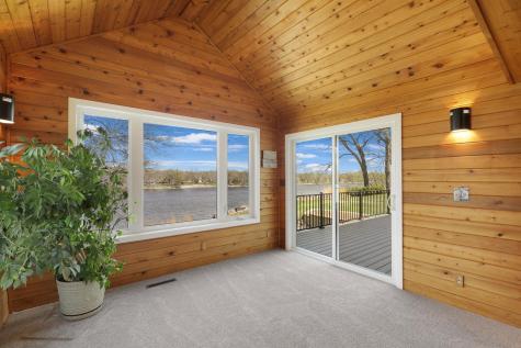 701 W River Parkway Champlin MN 55316