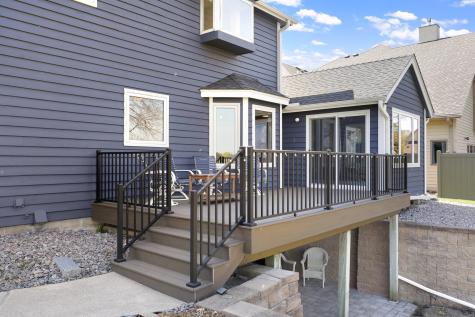 701 W River Parkway Champlin MN 55316
