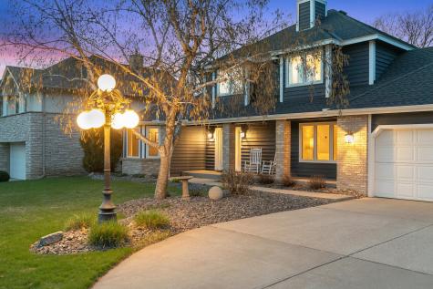 701 W River Parkway Champlin MN 55316