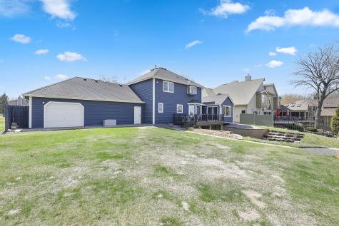 701 W River Parkway Champlin MN 55316