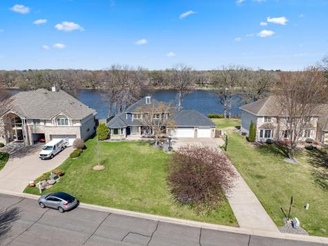701 W River Parkway Champlin MN 55316