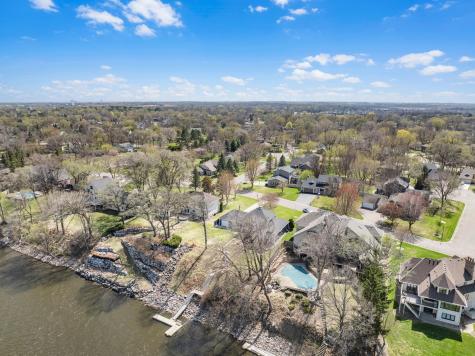 701 W River Parkway Champlin MN 55316