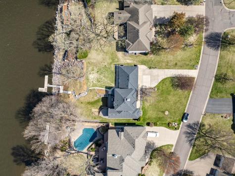 701 W River Parkway Champlin MN 55316