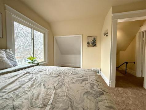 869 Lawson Avenue E Saint Paul MN 55106