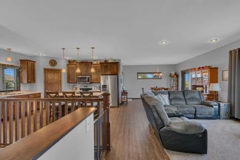 932 Waters Edge Circle Avon MN 56310