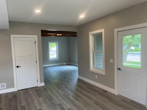 712 Pine Street Dawson MN 56232