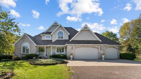 406 7th Street NW Hinckley MN 55037