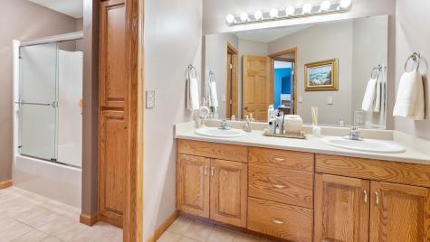 406 7th Street NW Hinckley MN 55037