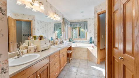 406 7th Street NW Hinckley MN 55037