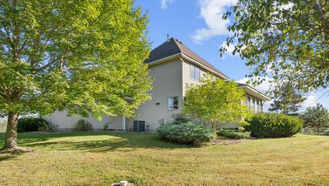 406 7th Street NW Hinckley MN 55037