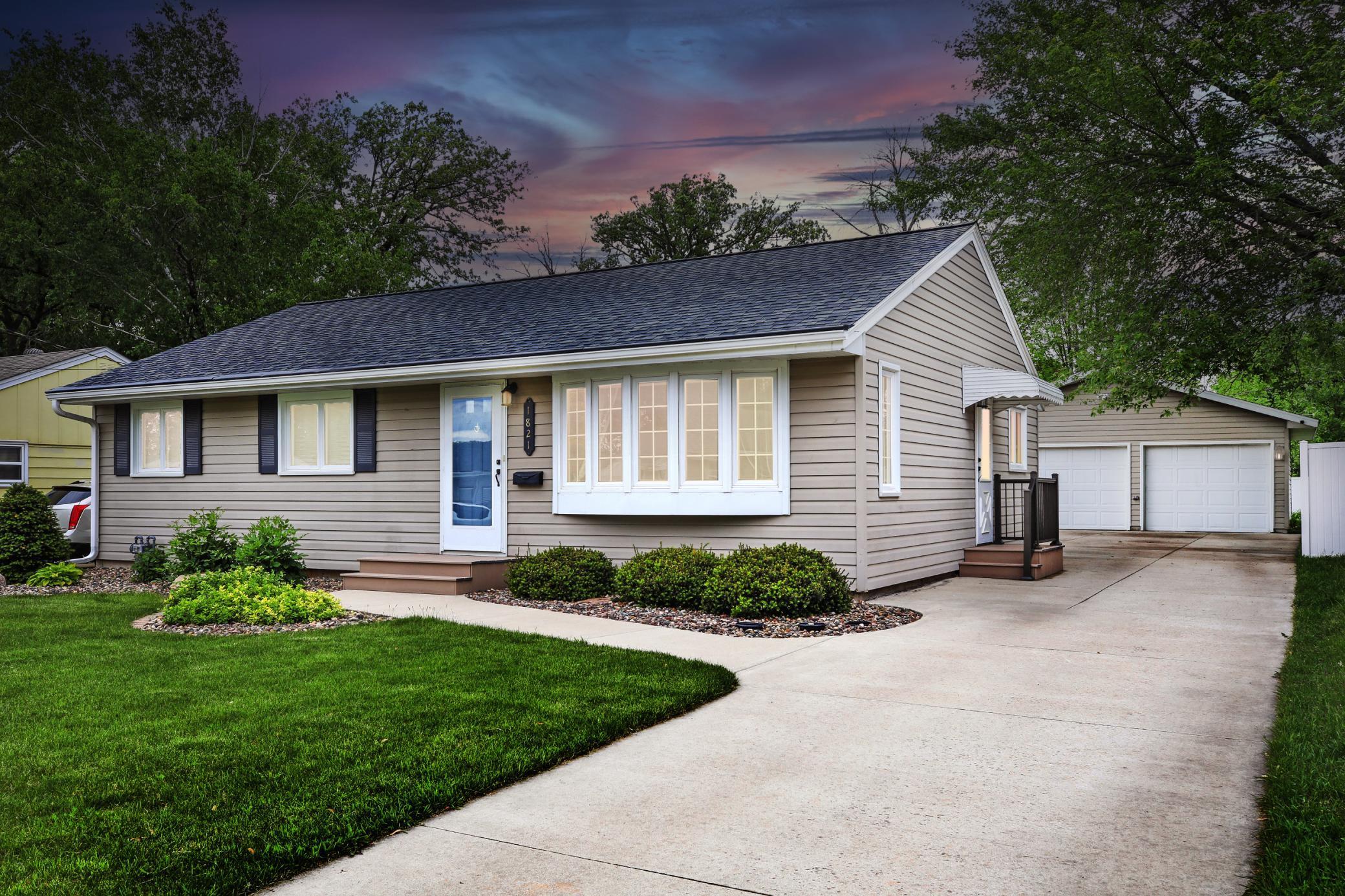 1821 4th Avenue NE Austin MN 55912