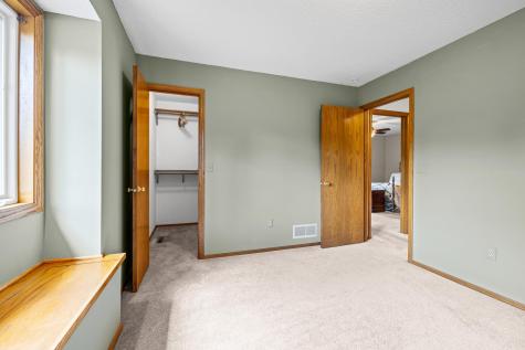 1988 118th Lane NE Blaine MN 55449