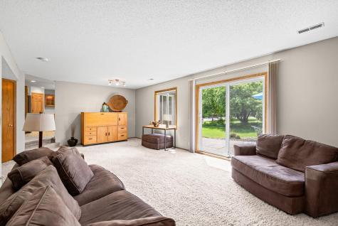 1988 118th Lane NE Blaine MN 55449