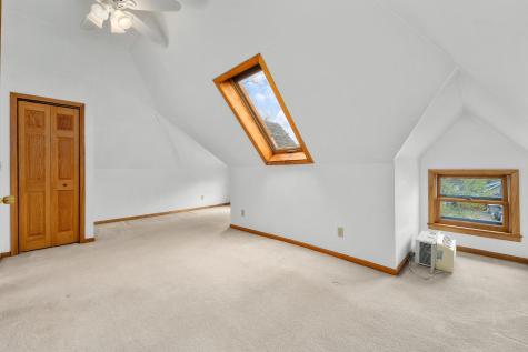 1558 E Madison Street Eau Claire WI 54703