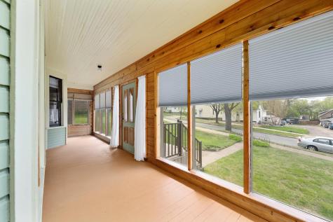 1558 E Madison Street Eau Claire WI 54703