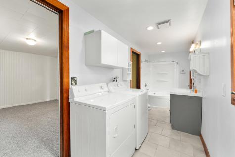 1558 E Madison Street Eau Claire WI 54703