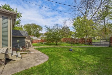 1558 E Madison Street Eau Claire WI 54703