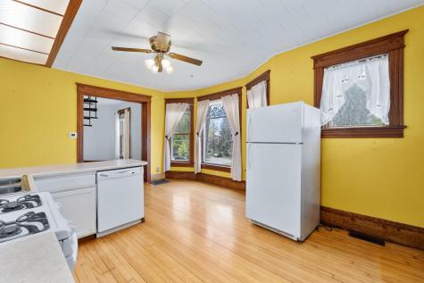 1558 E Madison Street Eau Claire WI 54703